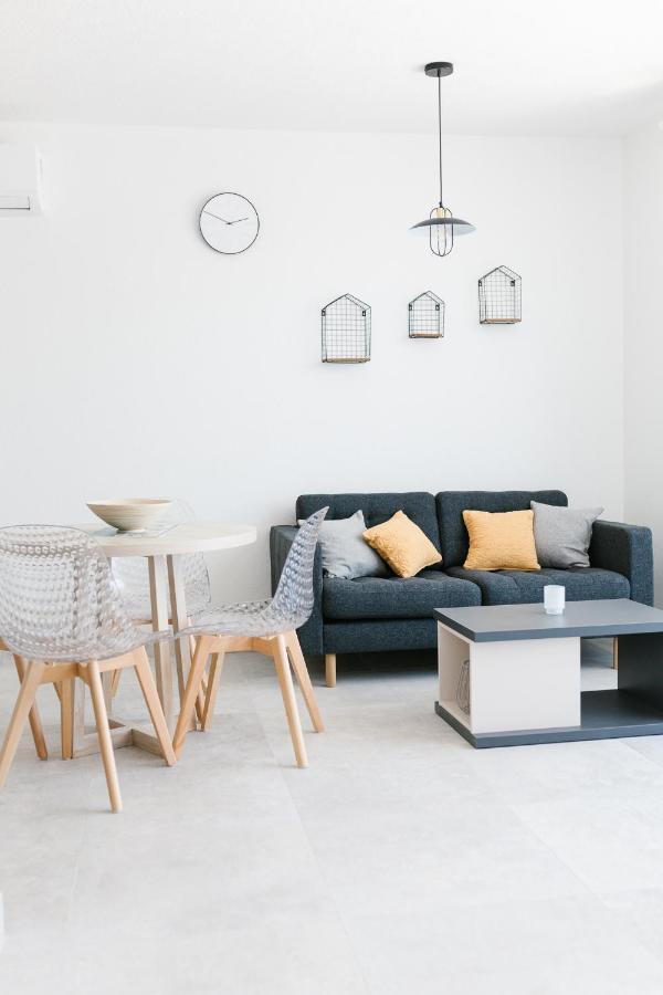 Apartmani Toma Pakoštane Exterior foto