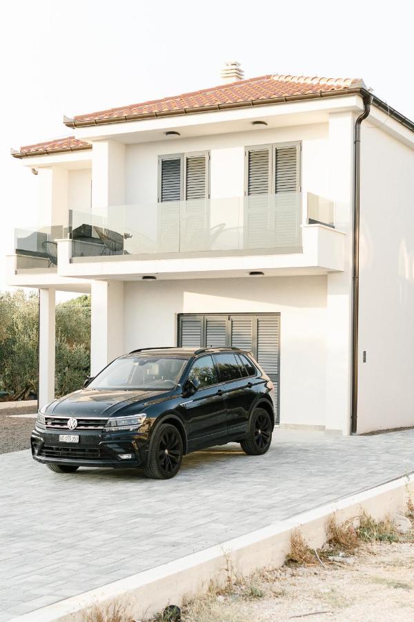 Apartmani Toma Pakoštane Exterior foto